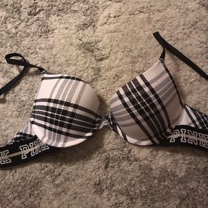Victoria’s Secret PINK 34A push up bra